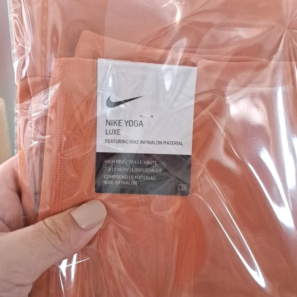 Nike Orange High-Waist Seam-Detail Leggings